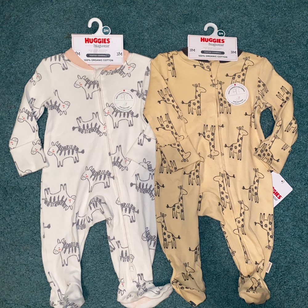 Huggies Hugwear Baby Onesies! 🦓 🦒